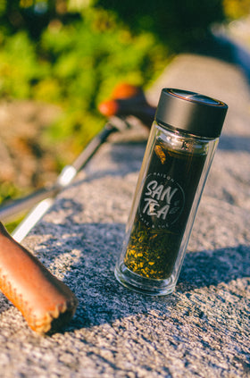 Bouteille en verre avec infuseur (33cl)